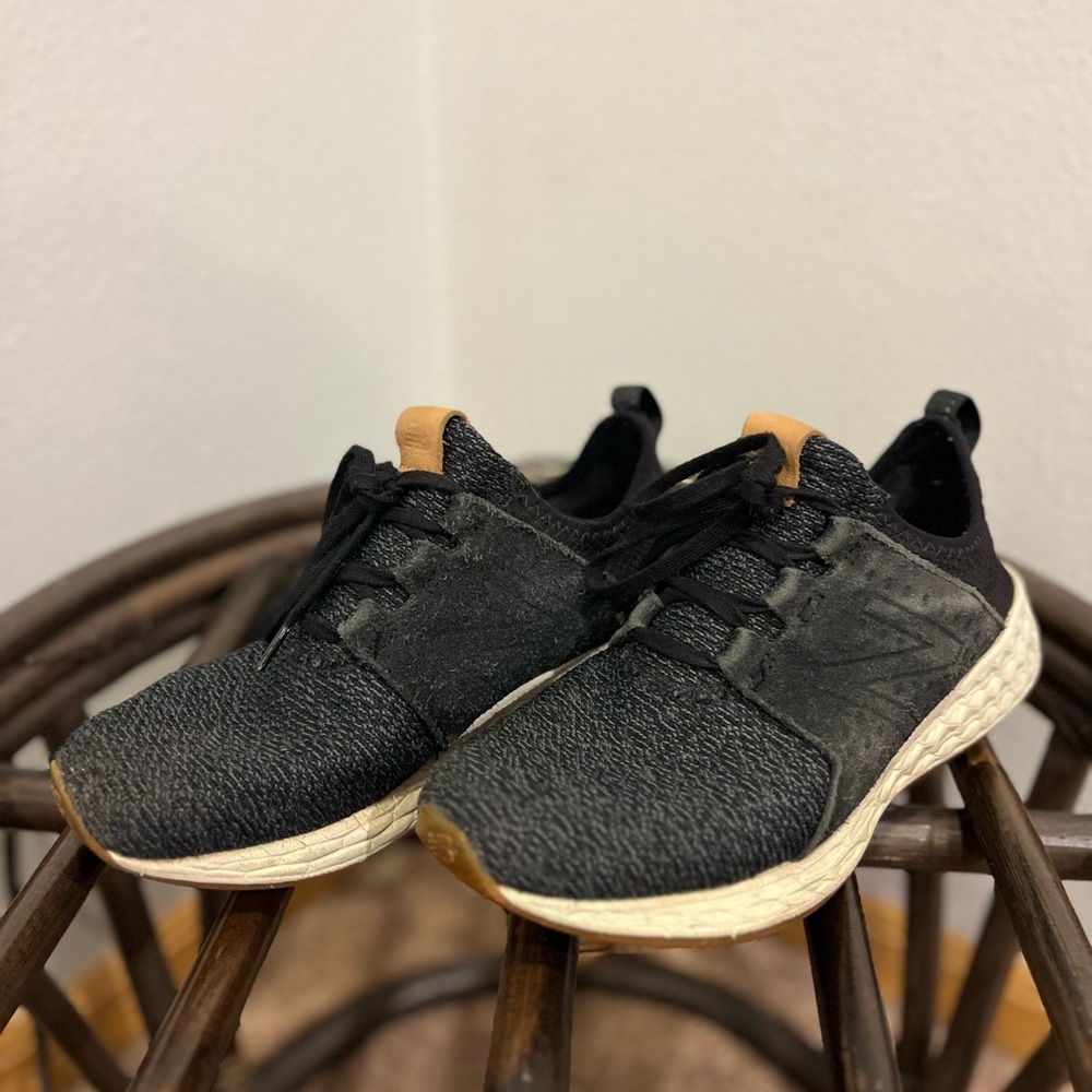 New Balance Black Sneakers Size 7.5
